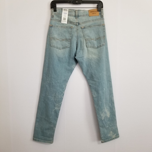 NWT Denizen Levi's Light Wash Taper Jeans Size 16 Regular - Picture 5 of 11